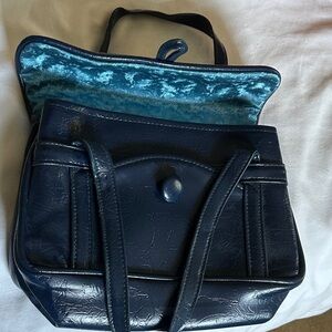 Vintage Navy Blue Handbag with gorgeous turquoise lining!